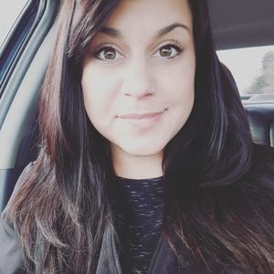 Meet your Posher, Kendra